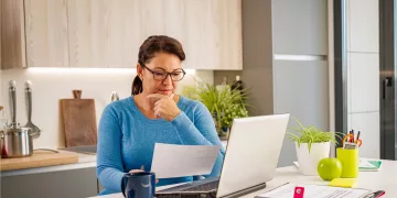 Why Decluttering Your Finances Helps Focus