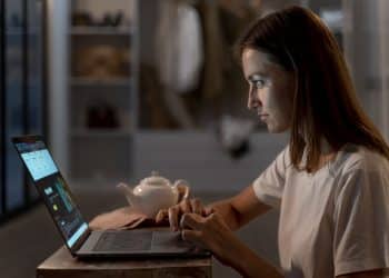 What Digital Minimalism Teaches About Tech Balance