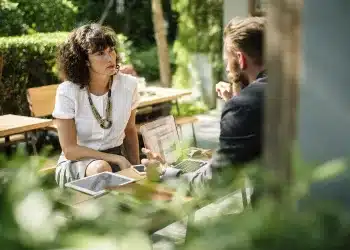 The Cognitive Benefits of Walking Meetings: Why They’re Trending in 2025